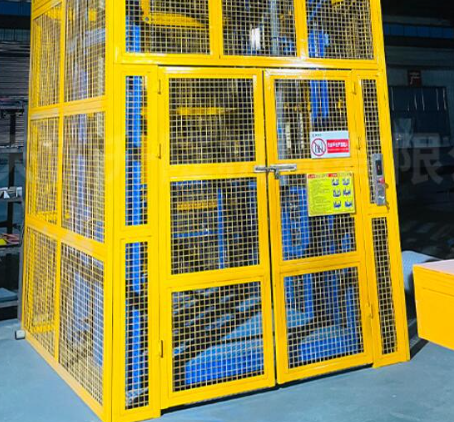 乐山货梯可以安装在室外吗